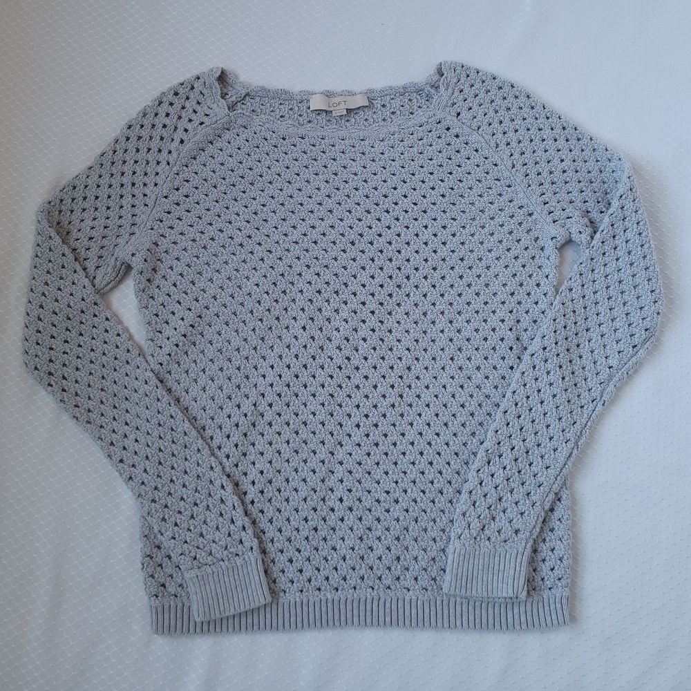 Loft Women's Gray Sweater Size Small Pullover, 100%  Cotton, Scalloped Crew Neck